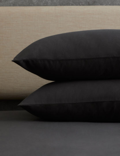 An Image of M&S 2 Pack Brushed Cotton Pillowcases