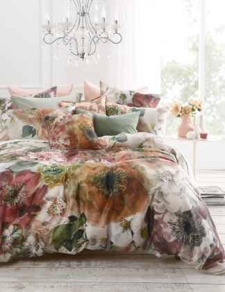 An Image of Mm Linen Sateen Arlette Bedding Set