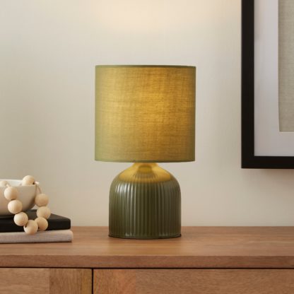 An Image of Hebe Ribbed Ceramic Table Lamp Cream