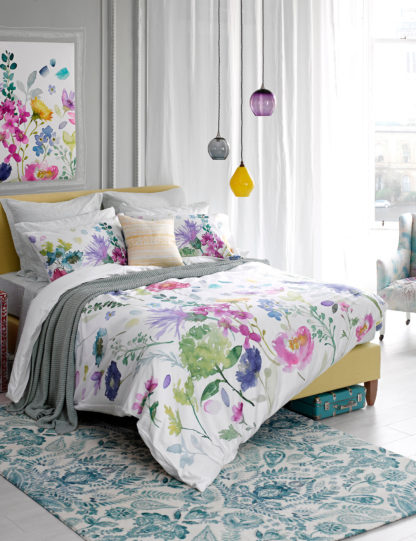 An Image of Bluebellgrey Sateen Tetbury Meadow Bedding Set