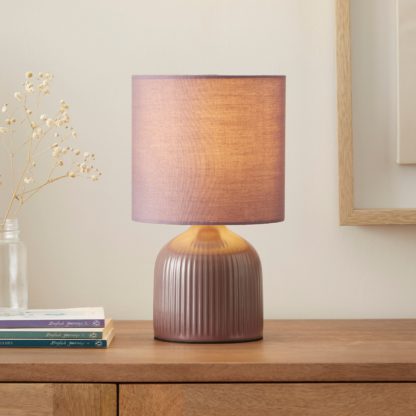 An Image of Hebe Ribbed Ceramic Table Lamp Cream