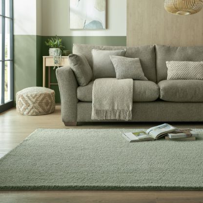 90595e29511d0c1e3d3337ba84cadc50b3b4f6ec472122da0de6c6be0084cfe2.jpg An Image of PractiRug Snuggle Washable Rug Grey