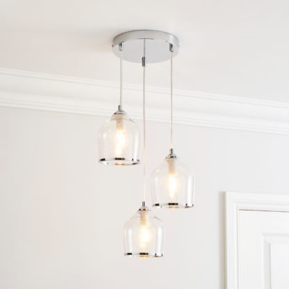 6eab9c5df8ecfd28d089f03d00301fa4509008cc2dc8b0f6ccaa919509577fb6.jpg An Image of Lenny 3 Light Cluster Ceiling Fitting Chrome