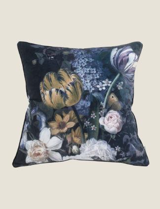 An Image of Mm Linen Velvet Fi Oversized Cushion