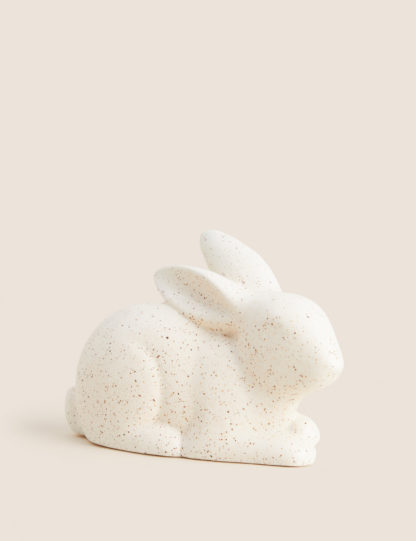 a655f3790c5d9191a32651c220a8010e1db419f0ae16d11eae04a05aae8d6b86.jpg An Image of M&S Bunny Room Decoration