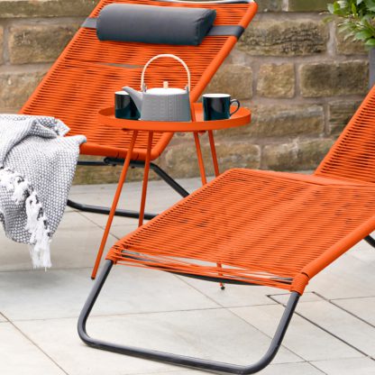 126ab777e9f42140aa889e29d2b84b8a1880be9e711bea0657454ba9c7cacada.jpg An Image of Rio Steel Table Black