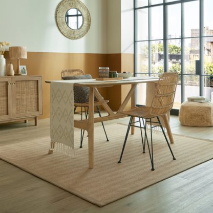 930f656360ac0b4a2fb75989ad41fb7ac437cba18beb1d39a3b892b4c7e62b3e.jpg An Image of Herringbone Border Square Rug Herringbone Border Natural