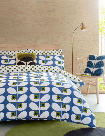 An Image of Orla Kiely Pure Cotton Wild Rose Bedding Set