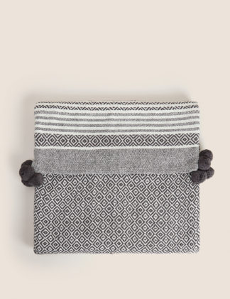 An Image of M&S Pure Cotton Geometric Throw