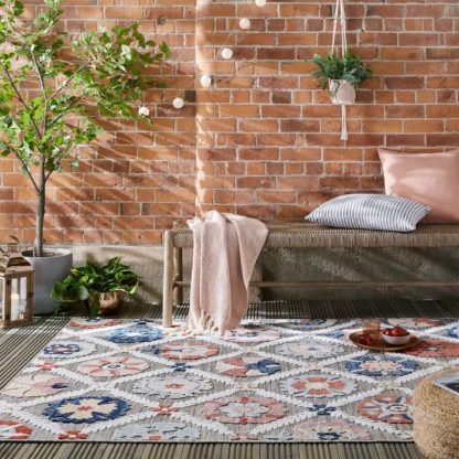 An Image of Flora Floral Indoor Outdoor Rug Grey