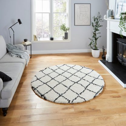 An Image of Royal Nomadic 5413 Round Rug Cream/Black