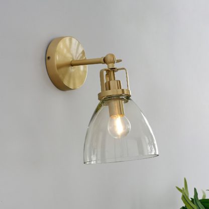 An Image of Berkeley Wall Light - Satin Brass