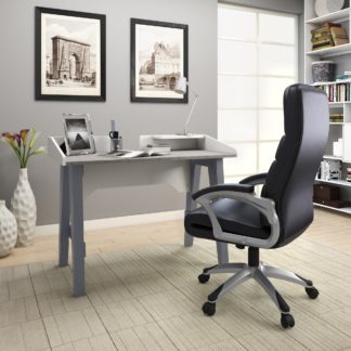 An Image of Dell Executive Chair Black