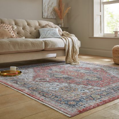 An Image of Dahria Traditional Square Rug Dahria Traditional Red