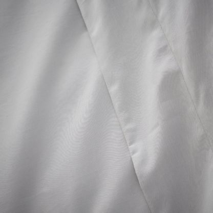 An Image of Hotel T230 Crisp Cotton Percale Flat Sheet White