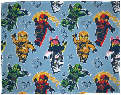 An Image of LEGO NINJAGO Kids Fleece Throw - Multicoloured - 150X100cm