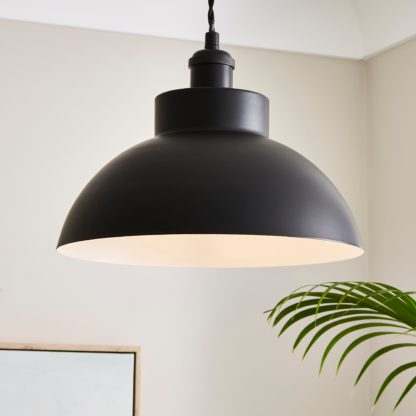 An Image of Barque Metal Black Pendant Light Black