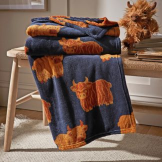 An Image of Hamish Highland Cow Fleece Throw 120cm x 150cm Navy