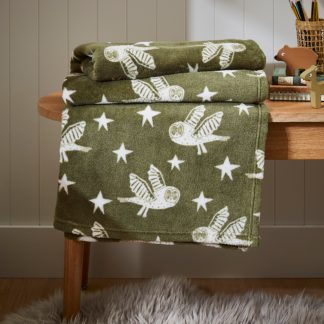 An Image of Ellie the Owl Fleece Throw 120cm x 150cm Olive