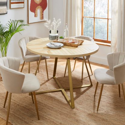 An Image of Kara 6 Seater Round Parquet Extendable Dining Table, Mango Wood Brown