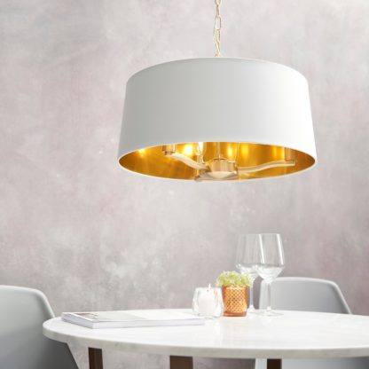 An Image of Vogue Elijah Traditional 3 Light Pendant Light Gold