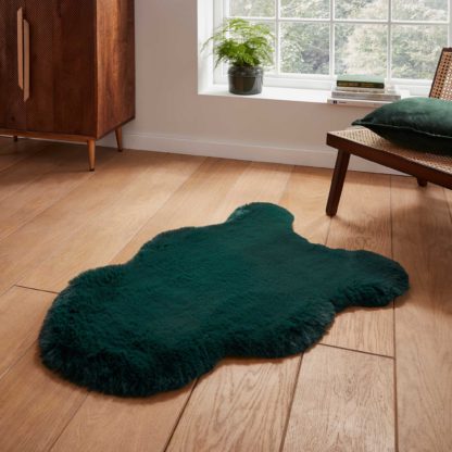 An Image of Super Teddy Sheepskin Rug Pink