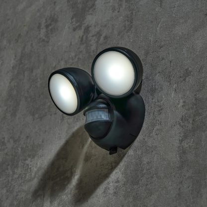 7e1d267c7954148de6a6ec6cead0df4f34b094f3bad81c1d0992ca36a4bbd93f.jpg An Image of LED Battery Powered Outdoor Twin Spotlight with PIR Motion Sensor