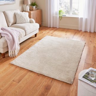 An Image of Value Shaggy Rug Cream