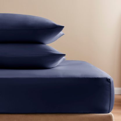 bca129dffe7528f93a8c8bab63424a4d543410ab1e201d0e7d13b67ef5521f6e.jpg An Image of Soft & Silky Fitted Sheet Gold