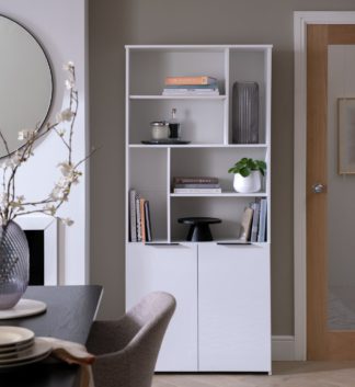 An Image of Habitat Hayward Tall Bookcase - Gloss White