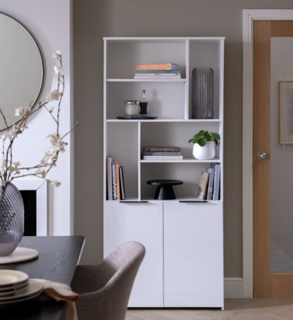 An Image of Habitat Hayward Tall Bookcase - Gloss White