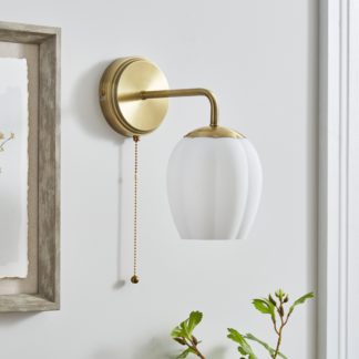 An Image of Frosted Tulip Ribbed Wall Light Gold