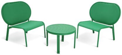 ea05920790cb1c1af0d3407097ffbb5200bce6453006a09de0188a68d6f71cee.jpg An Image of Habitat May 2 Seater Metal Garden Bistro Set - Green