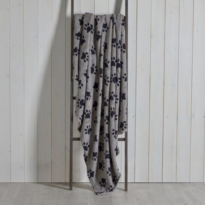 An Image of Paw Printed Fleece 130cm x 170cm Throw Charcoal (Grey)