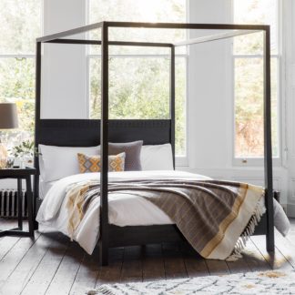 An Image of Baytown Boutique 4 Poster Bed Black