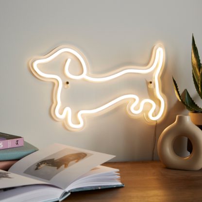 An Image of Sausage Dog Neon Sign Clear