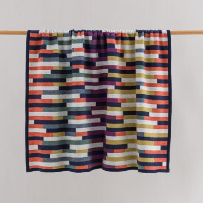 d127c2da224e195da61b045d47d042dd7dea6875d491b0d6225f7a93161834c2.jpg An Image of Supersoft Audenza Blocks Throw MultiColoured