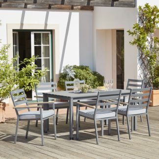 An Image of Spirit 6 Seater Garden Dining Set