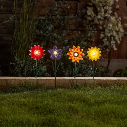 An Image of The Solar Company Mini Flower Stake Lights (Assorted Colours)