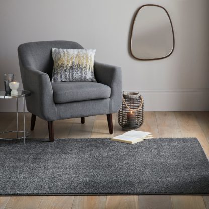 a36027c5dbf12adec8dcb776d8921f4b4782ac030faaafb85f6aa8f4e8501cc4.jpg An Image of Marlo Rug Green