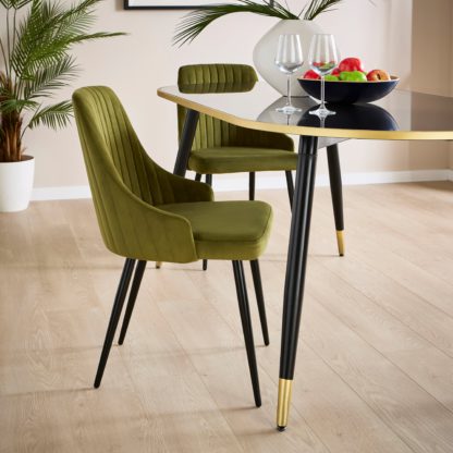 6dba96be8a155a515b53ecdbea924316be035cf074b0e83fdfebd72c8ab14df0.jpg An Image of Shea Set of 2 Dining Chairs, Velvet Black