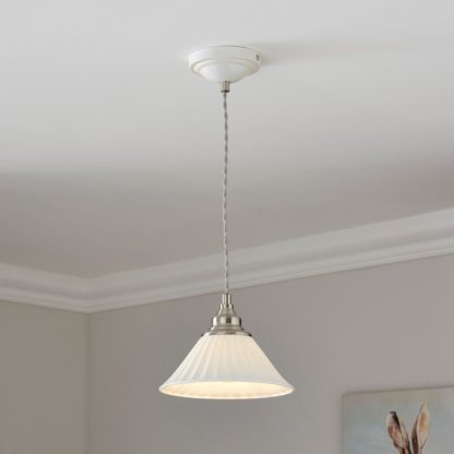 b2817bf94fb2df1dd8ca9a51259c0a42289fbeae660fc1ea92788ff401fee3a4.jpg An Image of Lilbourne Ribbed Ceramic Pendant Light White