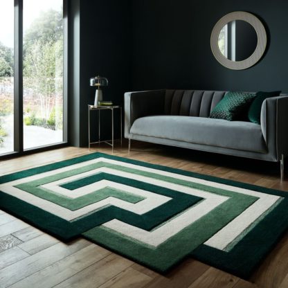 fe8b2eab5a92b9205c34622541e7fd069f65a1550c088e48e21d9cf64cc2d4b3.jpg An Image of Maze Illusion Wool Rug Green