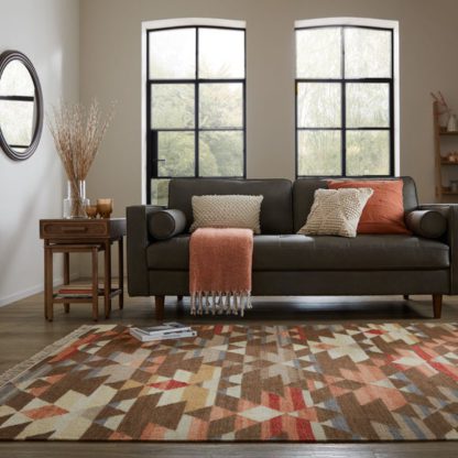 12f7e4c11d53801add9f8c1b05bc8523e1a9341a4314bb07fe009f7ac0df600e.jpg An Image of Nasim Kilim Wool Rug