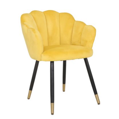 19202363de2fe608e2b0f4f3f28c81328fab9885fa0c7c6de2050ebc98693b12.jpg An Image of Vivian Velvet Dining Chair