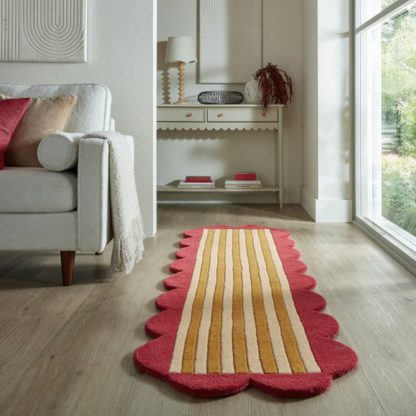 299d9965ce3580485f3580ce8cbae9355534b0df1bf606db898b8f435ad5bb3f.jpg An Image of Milo Scallop Wool Runner