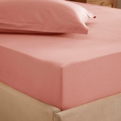 2d112632604b339d5e9a2525913ae2ffee11595a92c999d4e1a55c2b146f6f36.jpg An Image of Soft Washed Recycled Cotton Fitted Sheet Rhubarb