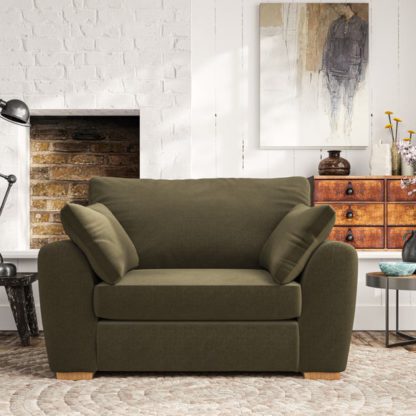 8294e1735dadf8fea843a617b8d637589c0b461b9293dff83ad9bb42680300b7.jpg An Image of Madison Snuggle Chair