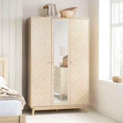 89f56cbc97cbd93ef52d9b43e531c7ab77f22d81c8a175581ba5bde323af647e.jpg An Image of Herringford – 3 Door Mirror Wardrobe - Oak – Wooden – Happy Beds