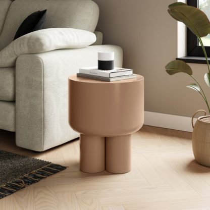 9e4d9e6b191cc2906c4c2c089ed32712a2eac069c045e11aea2086cb41b1d37b.jpg An Image of Sana Side Table